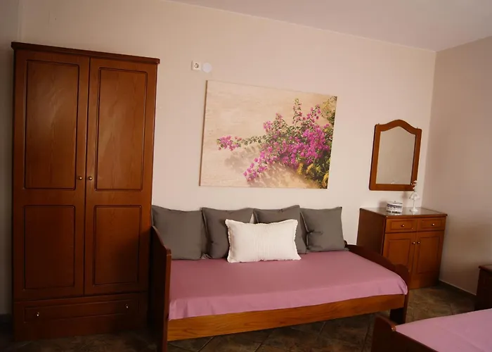 Belle Rose Patitiri (Alonnisos)