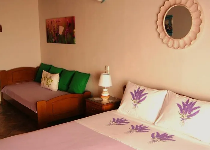 Belle Rose Patitiri (Alonnisos)